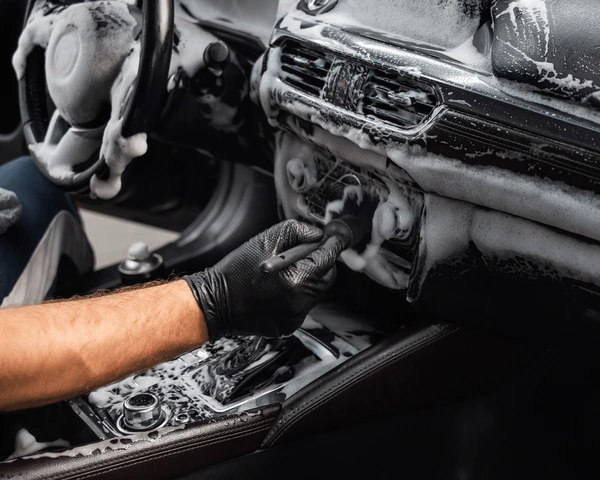 Limpieza profunda de interiores